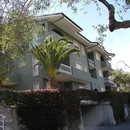 Appartamento Residenza Il Poggio San Bartolomeo Al Mare Esterno foto